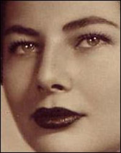 mina&nbsp;molavi