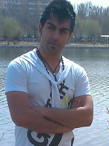 a  r  m  i  n&nbsp;k  h  a  f  a  n