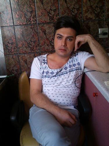 محسن&nbsp;فتحی