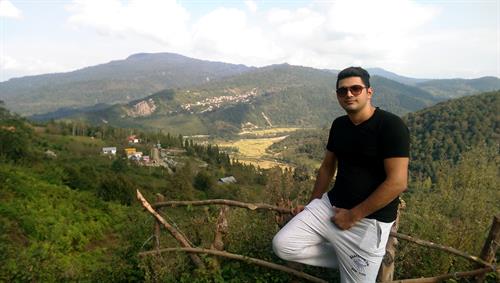 ahmad b2t&nbsp;pourhoseini