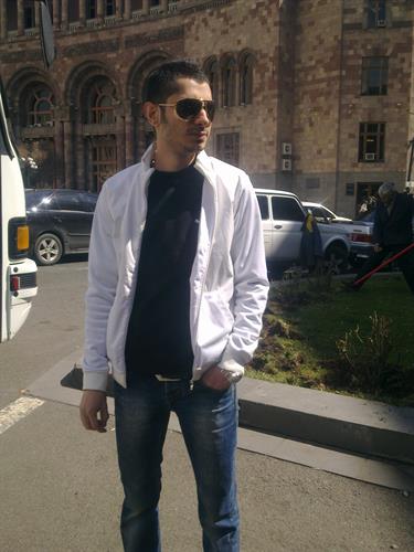 hadi&nbsp;mohamadi
