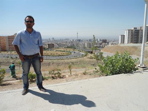 جاوید&nbsp;بیات