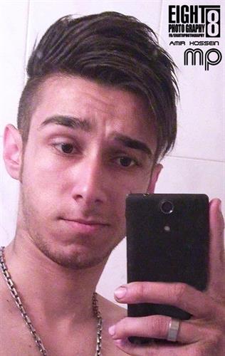 amir&nbsp;mohabbat pour