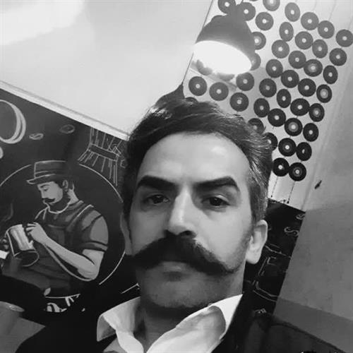 احمد &nbsp;احمدزاده 