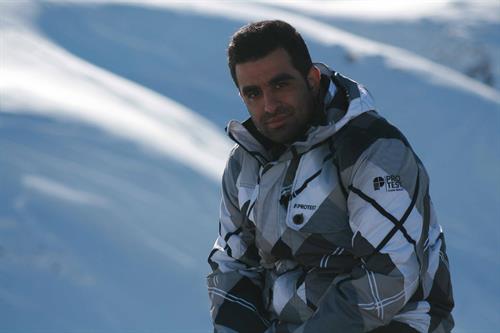 hossein&nbsp;golshan