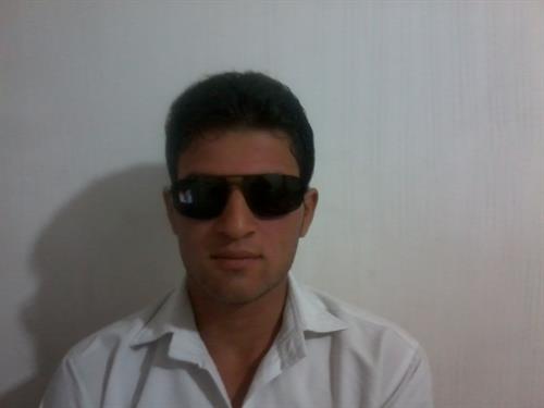 hoshang&nbsp;azezzadeh