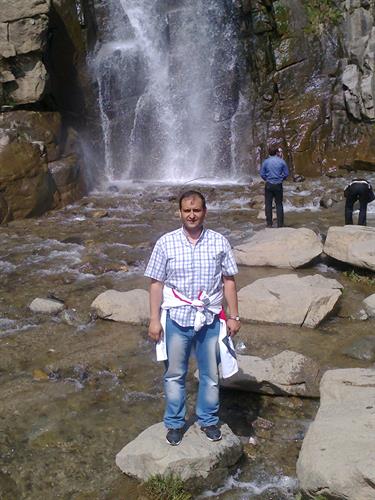 reza&nbsp;naderi