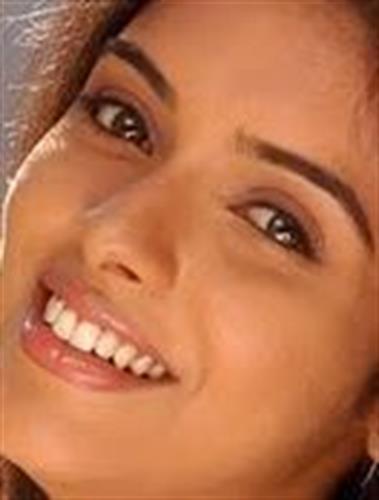 ashrf&nbsp;roozbhhani