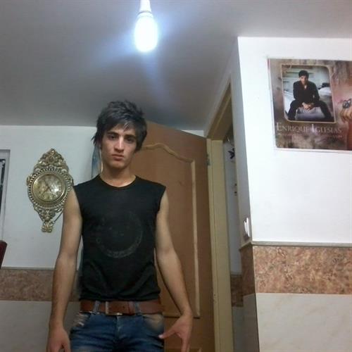 meysam&nbsp;farahani