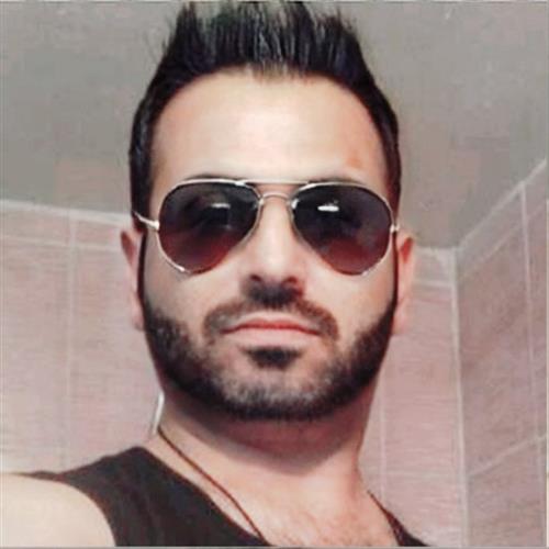 هومن&nbsp;دارابی