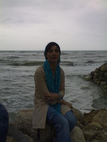 نهال&nbsp;تهرانی