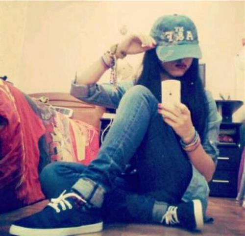 نوشین&nbsp;فرهمند