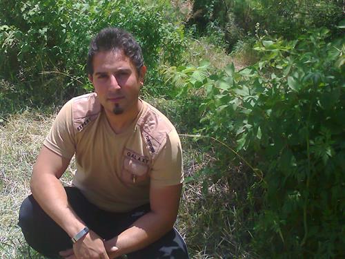 وحید&nbsp;حسینی