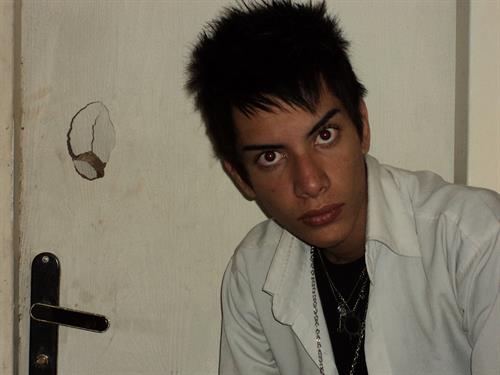 unknow&nbsp;1 boy in the city