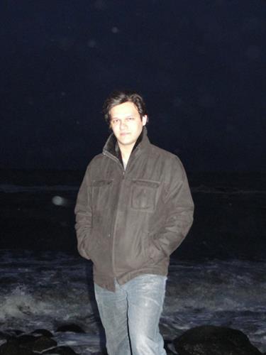 پیمان&nbsp;اسفندیاری