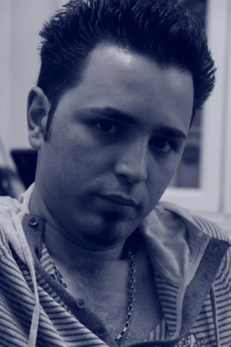 nakisa&nbsp;hasanzadeh