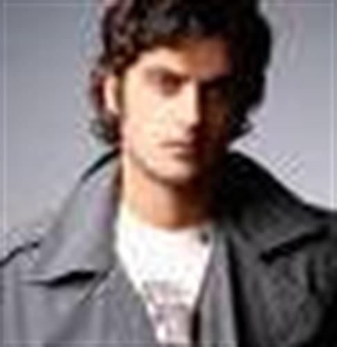 easer&nbsp;ahmadi